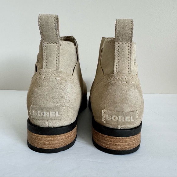 Sorel Women's Ankle Booties in Light Tan - Picture 10 of 14